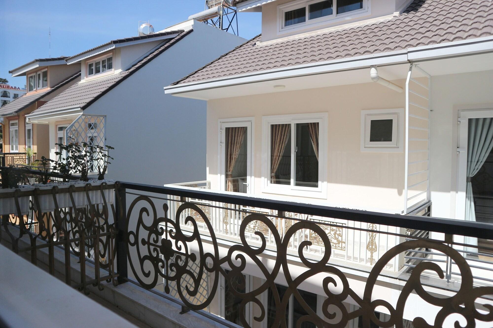 דה לאט Phuong Anh Hotel מראה חיצוני תמונה